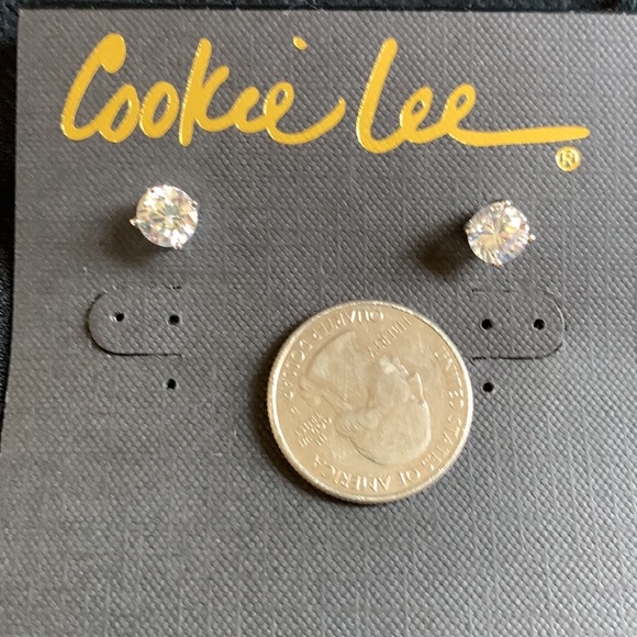 Cookie Lee cubic zirconia earrings - Picture 2 of 4